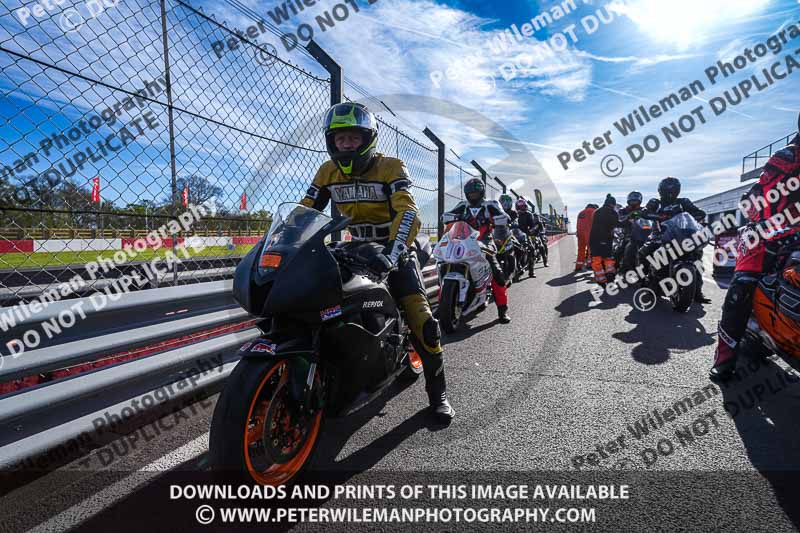donington no limits trackday;donington park photographs;donington trackday photographs;no limits trackdays;peter wileman photography;trackday digital images;trackday photos